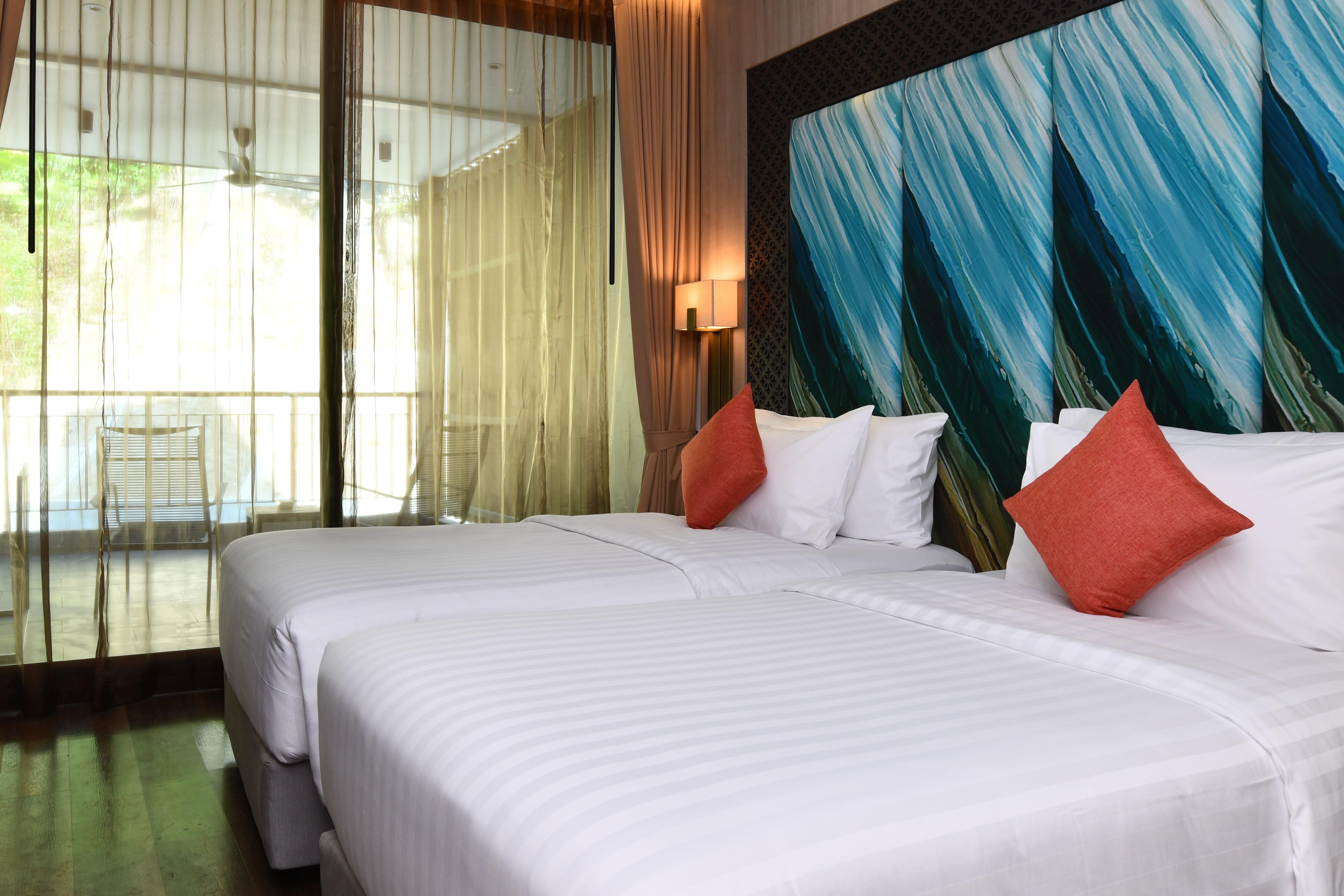 Skyview Resort Phuket Patong Beach Extérieur photo Deluxe Room